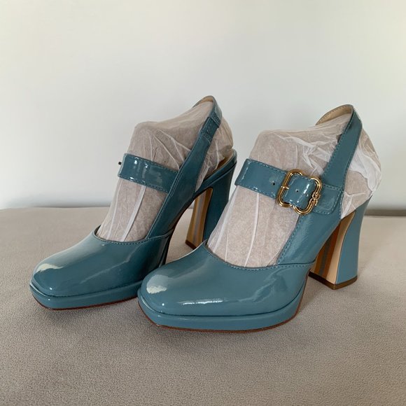 Jimmy choo, Shoes, Classic shoes